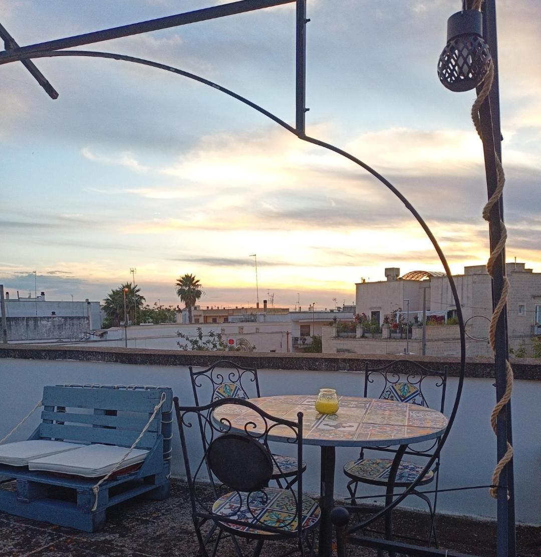 La Terrazza Sul Castello Lejlighed Palmariggi Eksteriør billede