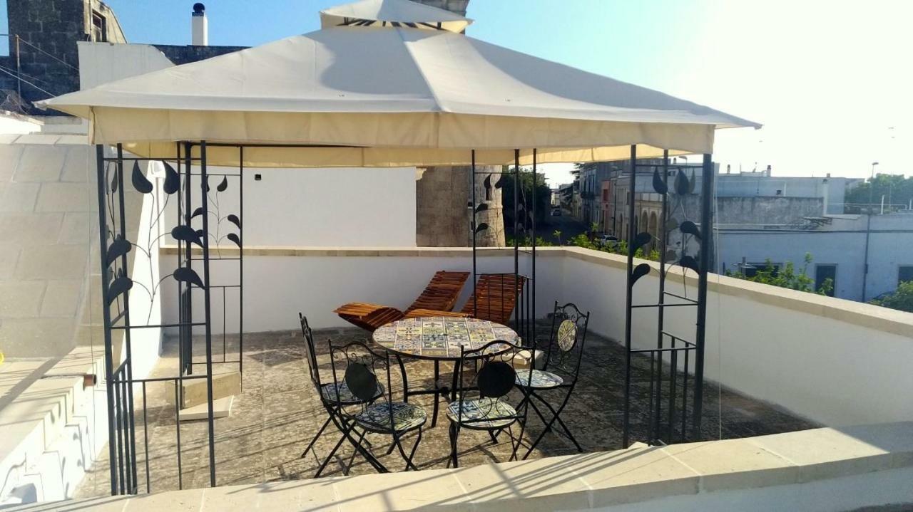 La Terrazza Sul Castello Lejlighed Palmariggi Eksteriør billede