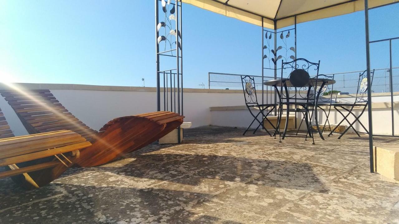 La Terrazza Sul Castello Lejlighed Palmariggi Eksteriør billede
